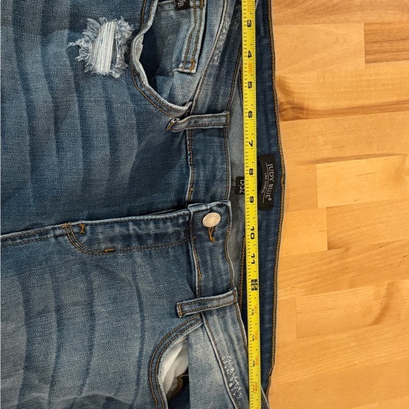 Women’s Judy Blue Distressed Skinny Jeans Leopard Patch Size 15/32 - Picture 10 of 11